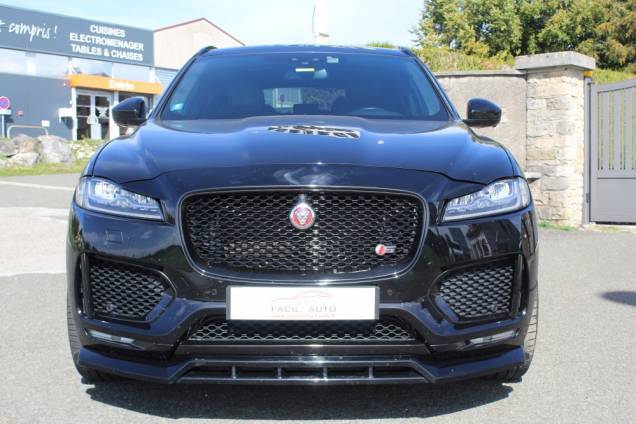 JAGUAR F-PACE S 3.0 V6 300 CV BVA 18