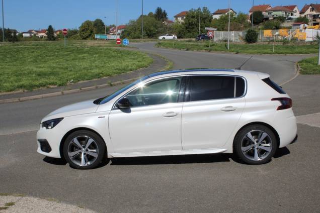 PEUGEOT 308 GTLINE HDI 130 CV BVA  2