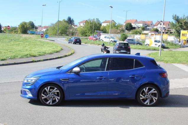 RENAULT MEGANE 4 GT 4 CONTROL 1.6 205 CV EDC7 / ORIGINE FRANCE 5
