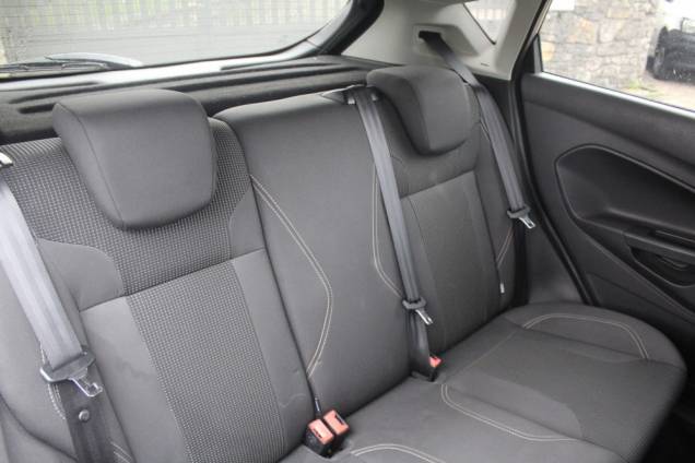 FORD FIESTA TITANIUM ECOBOOST 100 CV BVM5 / ORIGINE FRANCE 15