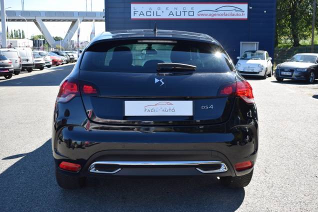 DS DS4 1.6 HDI 120 CV SO-CHIC / 5 PORTES 6
