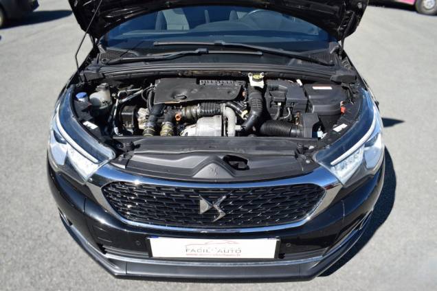 DS DS4 1.6 HDI 120 CV SO-CHIC / 5 PORTES 17