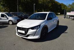 PEUGEOT 208 GT 1.2 100 CV 5 PORTES / 49900 KMS / CROCHET D'ATTELAGE