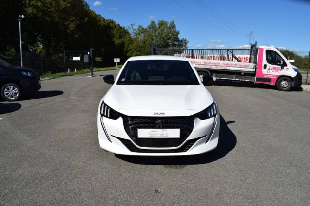 PEUGEOT 208 GT 1.2 100 CV 5 PORTES / 49900 KMS / CROCHET D'ATTELAGE 5