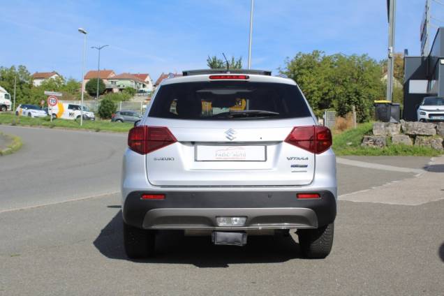 SUZUKI VITARA STYLE PACK ALLGRIP 4X4 1.5i HYBRID 102 CV BVA / ATTACHE REMORQUE / TOIT OUVRANT PANORAMIQUE 8