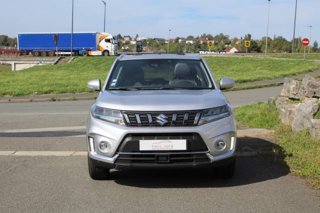 SUZUKI VITARA STYLE PACK ALLGRIP 4X4 1.5i HYBRID 102 CV BVA / ATTACHE REMORQUE / TOIT OUVRANT PANORAMIQUE 2
