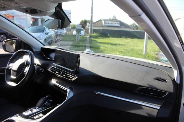 PEUGEOT 308 ALLURE PACK HYBRID 225 1.6 THP 180 CV EAT8 / 1ER MAIN / ORIGINE FRANCE 11 PEUGEOT 308 ALLURE PACK HYBRID 225 1.6 THP 180 CV EAT8 / 1ER MAIN / ORIGINE FRANCE 11