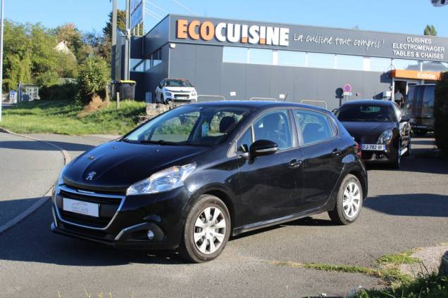 PEUGEOT 208 PREMIUM PACK 1.6 BLUEHDI 75 CV BVM5 / ORIGINE FRANCE 1