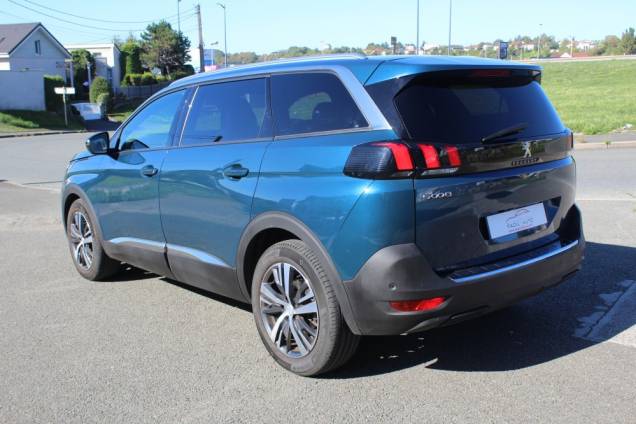 PEUGEOT 5008 ALLURE PACK HDI 130 CV EAT8 3 PEUGEOT 5008 ALLURE PACK HDI 130 CV EAT8 3