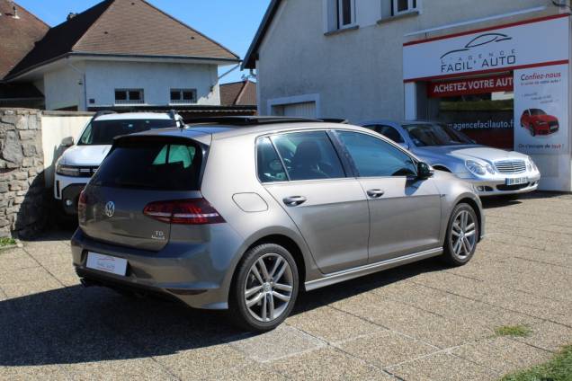 VOLKSWAGEN GOLF R-LINE 1.6 TDI 110 CV BVM5 / TOIT OUVRANT 8