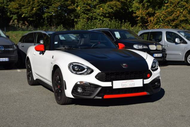 ABARTH 124 SPIDER 1.4 TURBO 170 CV / EXEMPLAIRE N°806 / 12800 KMS / BOSE SYSTEM 2