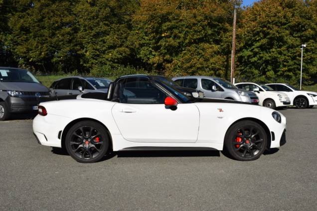 ABARTH 124 SPIDER 1.4 TURBO 170 CV / EXEMPLAIRE N°806 / 12800 KMS / BOSE SYSTEM 7