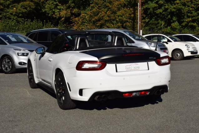 ABARTH 124 SPIDER 1.4 TURBO 170 CV / EXEMPLAIRE N°806 / 12800 KMS / BOSE SYSTEM 4