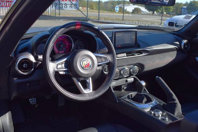 ABARTH 124 SPIDER 1.4 TURBO 170 CV / EXEMPLAIRE N°806 / 12800 KMS / BOSE SYSTEM 20
