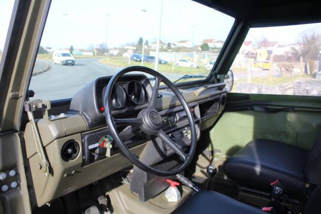 PEUGEOT P4 2.5 75 CV BVM4 4X4 / REPLIQUE MILITAIRE  11
