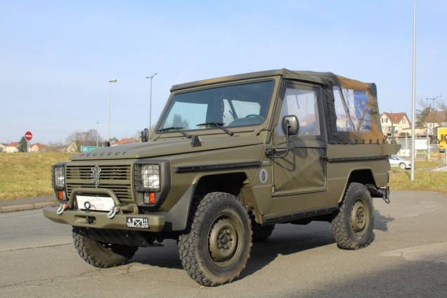 PEUGEOT P4 2.5 75 CV BVM4 4X4 / REPLIQUE MILITAIRE  1