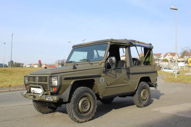 PEUGEOT P4 2.5 75 CV BVM4 4X4 / REPLIQUE MILITAIRE  3