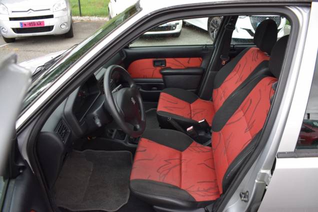 PEUGEOT 106 1.1 60 CV 5 PORTES / 62000 KMS 9