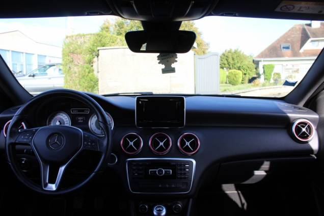MERCEDES BENZ CLASSE A 180 CDI 109 CV BVM6 12