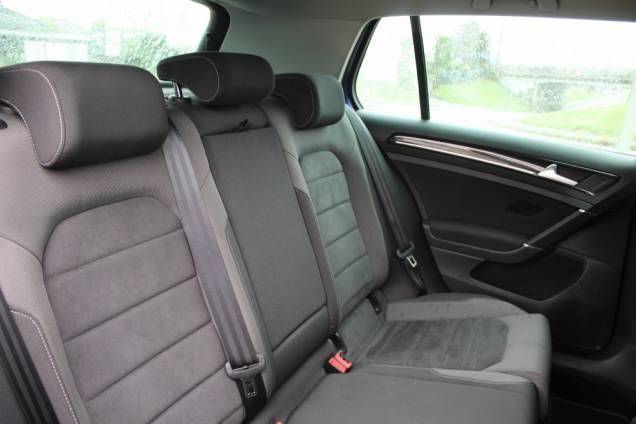 VOLKSWAGEN GOLF 7 R-LINE 2.0 TDI 150 CV DSG7 11 VOLKSWAGEN GOLF 7 R-LINE 2.0 TDI 150 CV DSG7 11