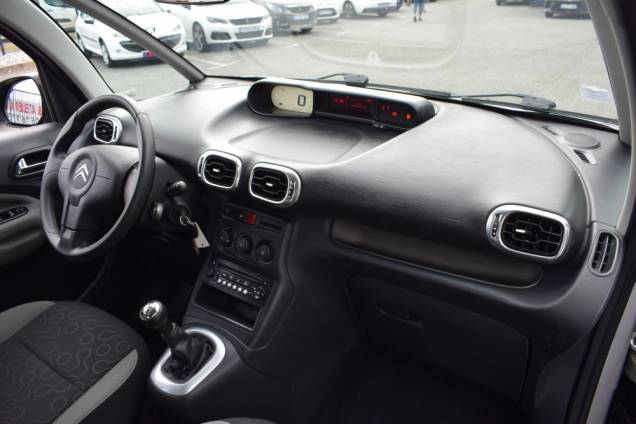 CITROEN C3 PICASSO 1.4 95 CV / 38500 KMS / CROCHET D'ATTELAGE 16