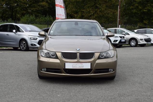 BMW SERIE 3 TOURING E91 330 I 258 CV / CARNET D'ENTRETIEN COMPLET 6