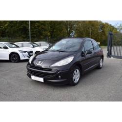 PEUGEOT 207 1.4 16 V 90 CV / TOIT OUVRANT / CROCHET D'ATTELAGE