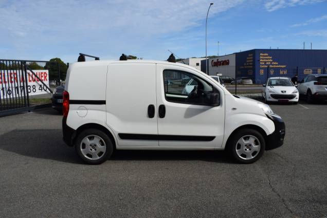 FIAT FIORINO QUBO 1.3 HDI 95 CV / CROCHET D'ATTELAGE / 72500 KMS 8 FIAT FIORINO QUBO 1.3 HDI 95 CV / CROCHET D'ATTELAGE / 72500 KMS 8