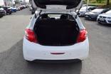 PEUGEOT 208 1.6 HDI 92 CV STYLE / 5 PORTES 18 PEUGEOT 208 1.6 HDI 92 CV STYLE / 5 PORTES 18