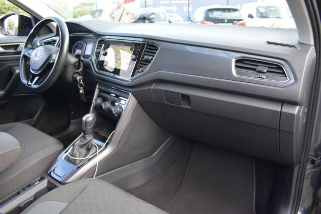 VOLKSWAGEN T-ROC IQ-DRIVE 2.0 TDI 150 CV DSG 7 / ORIGINE FRANCE / 89950 KMS 18