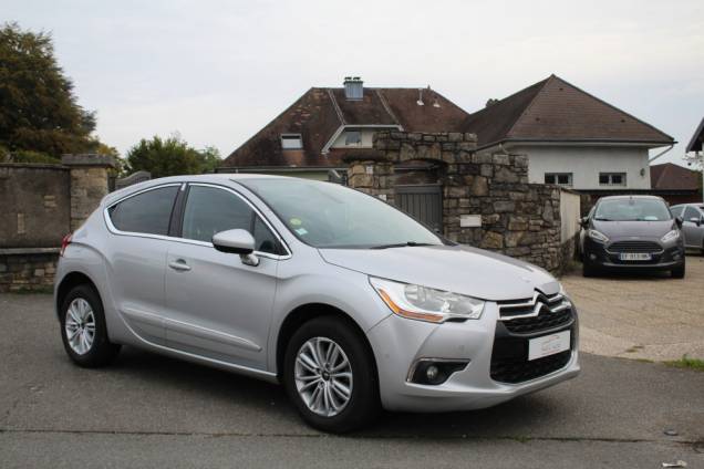 CITROEN DS4 SO CHIC 1.6 HDI 112 CV BVM / ORIGINE FRANCE 2