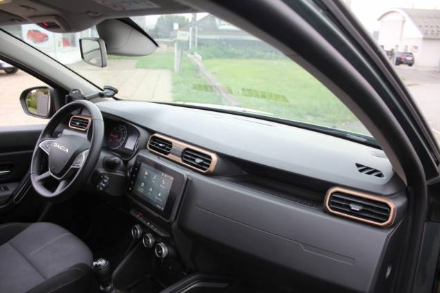 DACIA DUSTER EXTREME ECO-G 100 CV BVM6 GPL / ORIGINE FRANCE 8