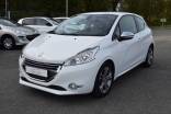 PEUGEOT 208 FÉLINE 1.6 120 CV BOITE AUTOMATIQUE / 1ère MAIN / 36700 KMS 1 PEUGEOT 208 FÉLINE 1.6 120 CV BOITE AUTOMATIQUE / 1ère MAIN / 36700 KMS 1