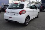 PEUGEOT 208 FÉLINE 1.6 120 CV BOITE AUTOMATIQUE / 1ère MAIN / 36700 KMS 4 PEUGEOT 208 FÉLINE 1.6 120 CV BOITE AUTOMATIQUE / 1ère MAIN / 36700 KMS 4