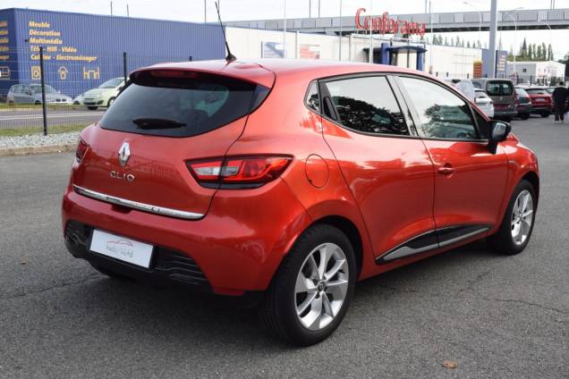 RENAULT CLIO LIMITED 1.2 16 V 75 CV / 5 PORTES / 1ère MAIN / 46500 KMS 4