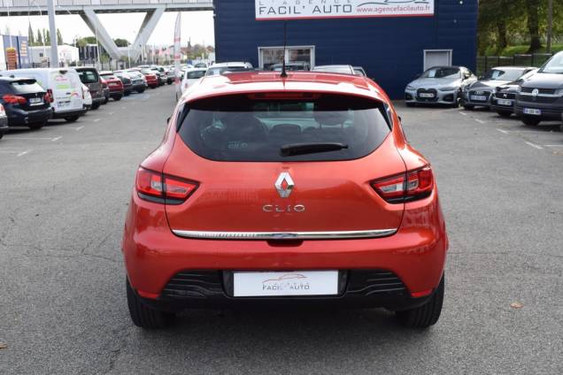 RENAULT CLIO LIMITED 1.2 16 V 75 CV / 5 PORTES / 1ère MAIN / 46500 KMS 6