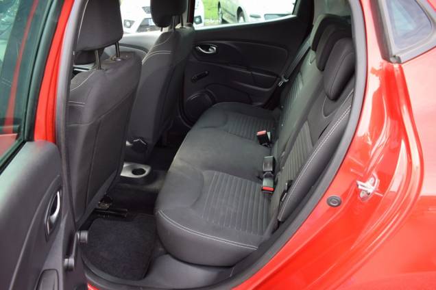 RENAULT CLIO LIMITED 1.2 16 V 75 CV / 5 PORTES / 1ère MAIN / 46500 KMS 11
