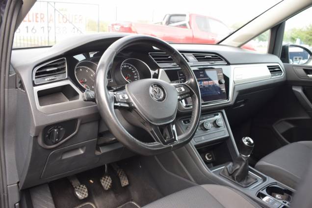 VOLKSWAGEN TOURAN TRENDLINE 7 PLACES 110 CV / ATTELAGE 9