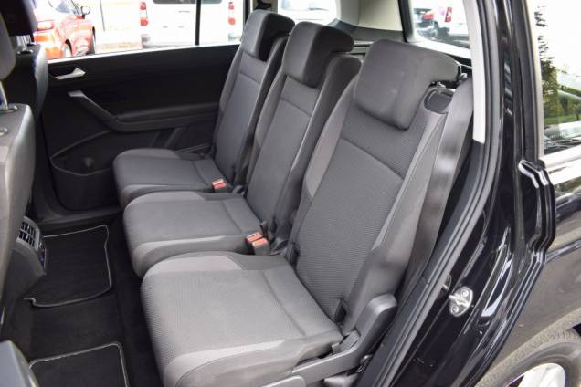 VOLKSWAGEN TOURAN TRENDLINE 7 PLACES 110 CV / ATTELAGE 11