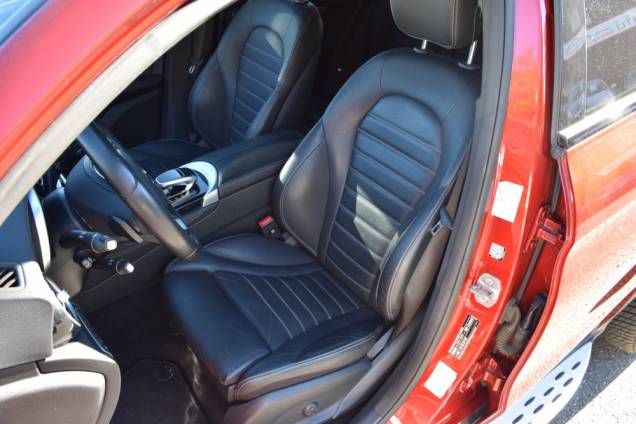MERCEDES-BENZ GLC COUPE 250 AMG EDITION 4 MATIC 9G-TRONIC 204 CV / 1ere MAIN / BURMESTER SOUND / TOIT OUVRANT 14 MERCEDES-BENZ GLC COUPE 250 AMG EDITION 4 MATIC 9G-TRONIC 204 CV / 1ere MAIN / BURMESTER SOUND / TOIT OUVRANT 14