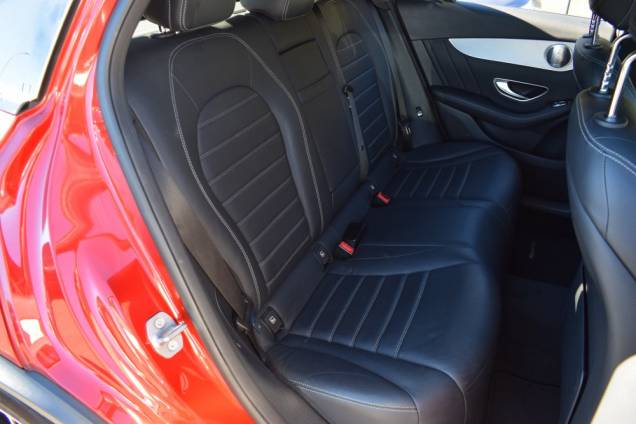 MERCEDES-BENZ GLC COUPE 250 AMG EDITION 4 MATIC 9G-TRONIC 204 CV / 1ere MAIN / BURMESTER SOUND / TOIT OUVRANT 23 MERCEDES-BENZ GLC COUPE 250 AMG EDITION 4 MATIC 9G-TRONIC 204 CV / 1ere MAIN / BURMESTER SOUND / TOIT OUVRANT 23