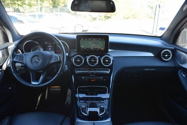MERCEDES-BENZ GLC COUPE 250 AMG EDITION 4 MATIC 9G-TRONIC 204 CV / 1ere MAIN / BURMESTER SOUND / TOIT OUVRANT 17 MERCEDES-BENZ GLC COUPE 250 AMG EDITION 4 MATIC 9G-TRONIC 204 CV / 1ere MAIN / BURMESTER SOUND / TOIT OUVRANT 17