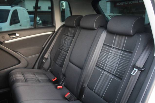 VOLKSWAGEN TIGUAN LOUNGE TDI 150 CV BVM 13 VOLKSWAGEN TIGUAN LOUNGE TDI 150 CV BVM 13