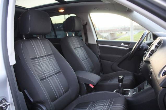 VOLKSWAGEN TIGUAN LOUNGE TDI 150 CV BVM 20 VOLKSWAGEN TIGUAN LOUNGE TDI 150 CV BVM 20